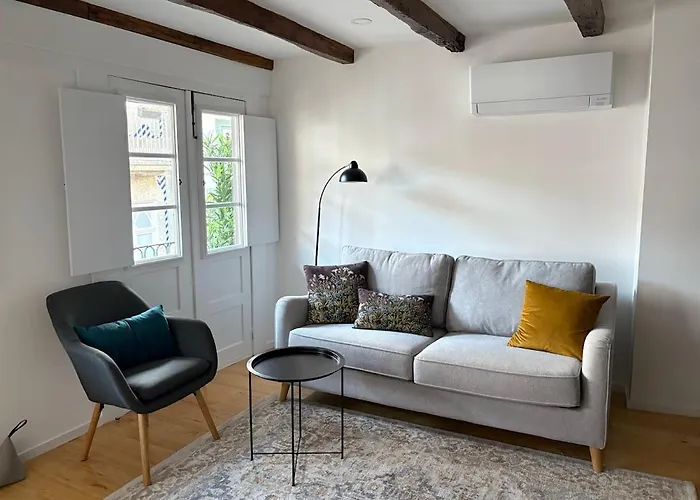 Egas Duplex Historic Centre גימראייש