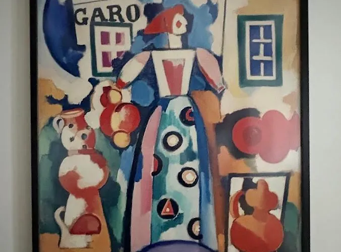 Egas Duplex Historic Centre דירה *